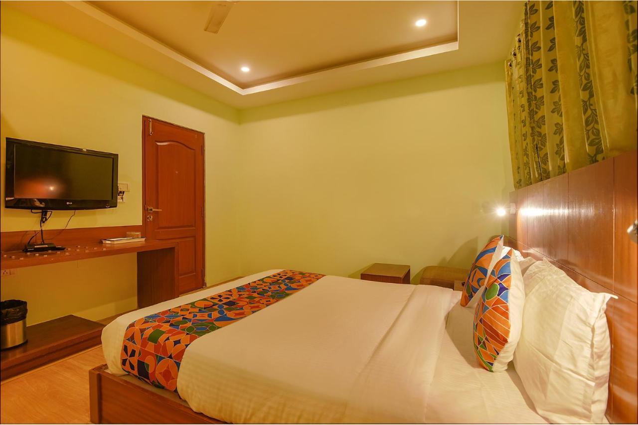 Fabhotel The Btm Palace - Btm Layout Nr Gopalan Innovation Mall Bangalore Bagian luar foto