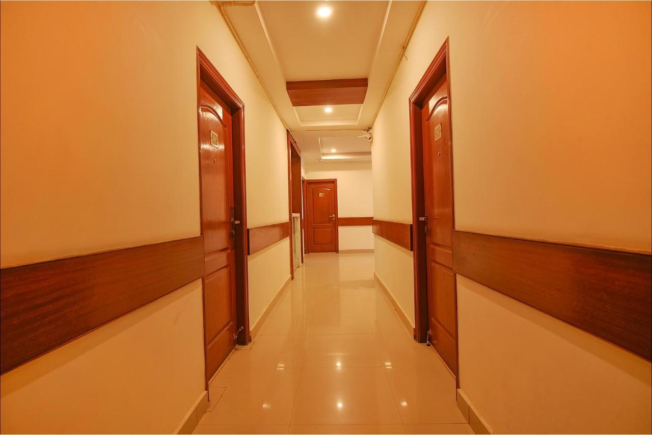 Fabhotel The Btm Palace - Btm Layout Nr Gopalan Innovation Mall Bangalore Bagian luar foto