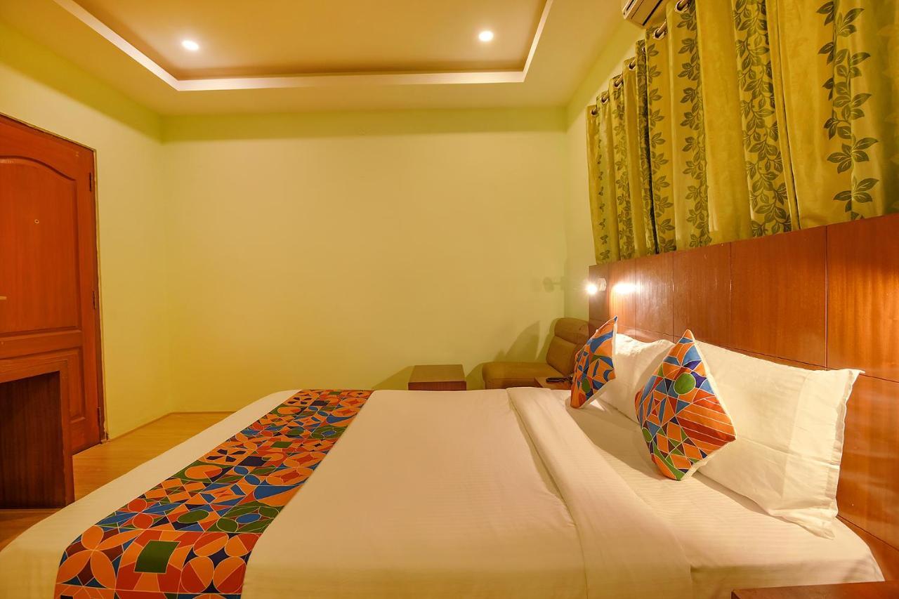 Fabhotel The Btm Palace - Btm Layout Nr Gopalan Innovation Mall Bangalore Bagian luar foto